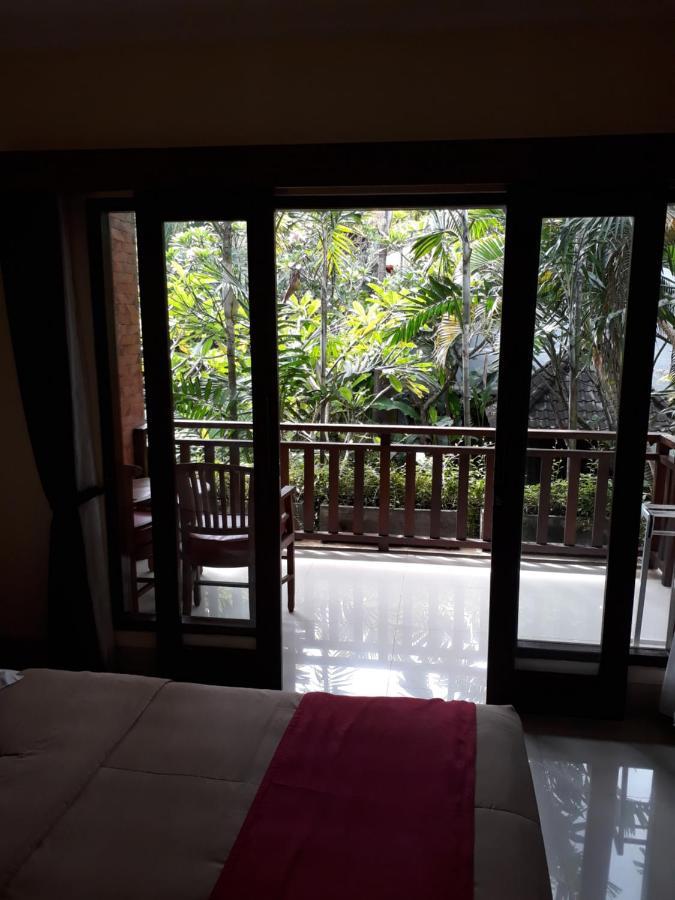 Krisna House Hotel Ubud  Exterior photo