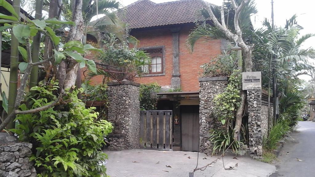 Krisna House Hotel Ubud  Exterior photo